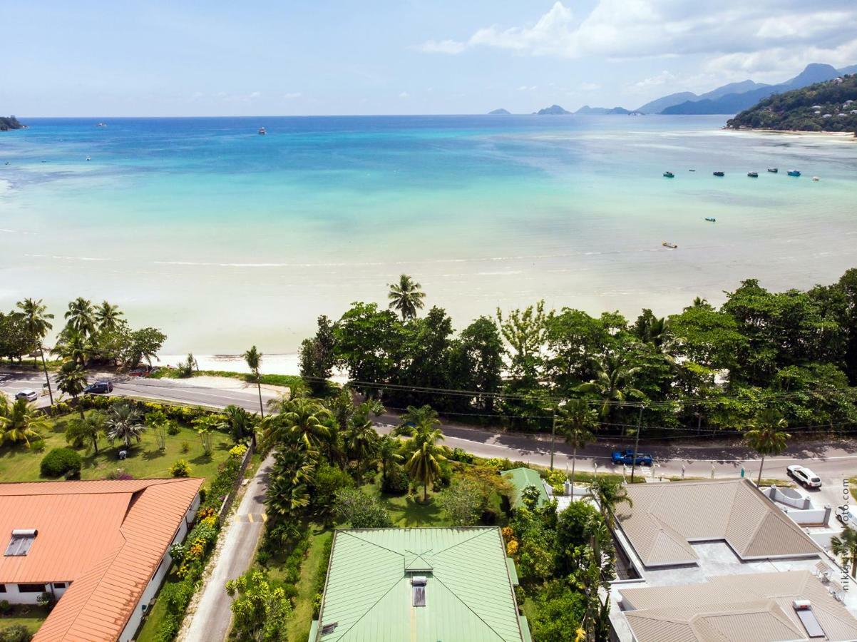 Flora'S Self Catering Apartments فيكتوريا المظهر الخارجي الصورة